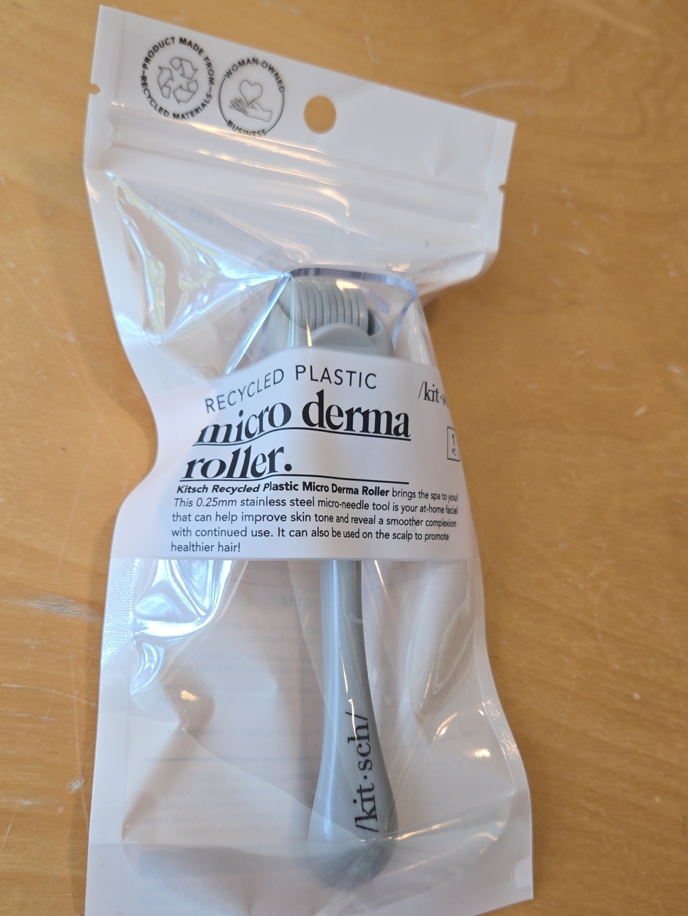 Kitsch Micro Derma Roller in Light Gray